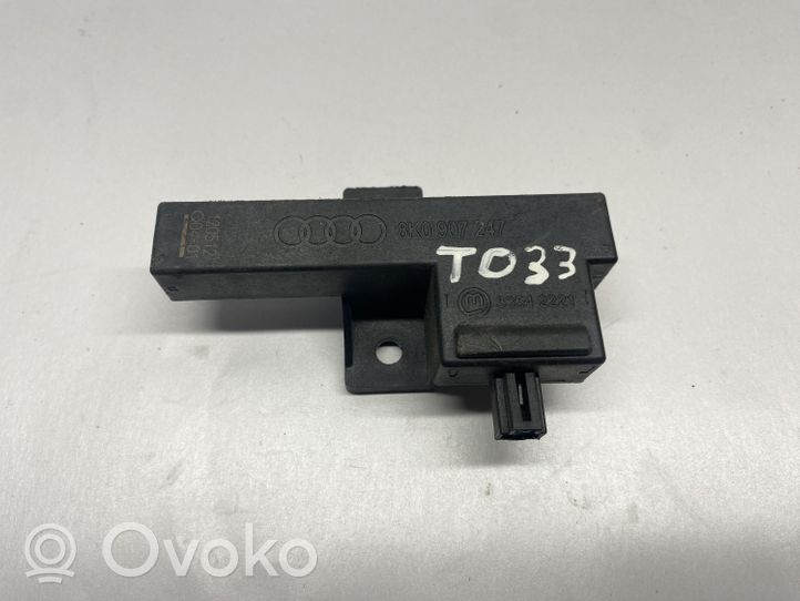 Audi A5 8T 8F Avaimettoman käytön ohjainlaite/moduuli 8K0907247