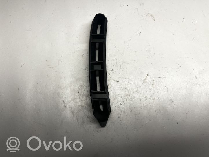 BMW 3 F30 F35 F31 Kita variklio skyriaus detalė 806204704