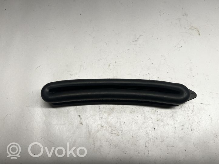 BMW 3 F30 F35 F31 Kita variklio skyriaus detalė 806204704