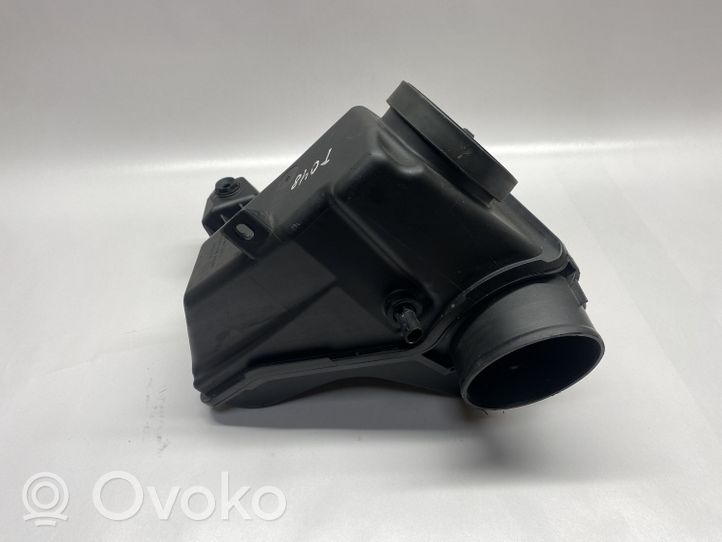 Chrysler Pacifica Intake resonator 33357C