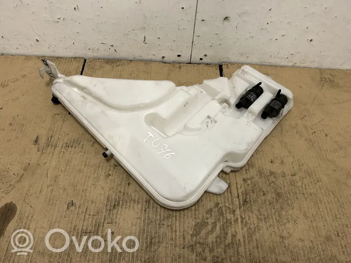 BMW 3 F30 F35 F31 Zbiornik płynu spryskiwaczy lamp 7241673