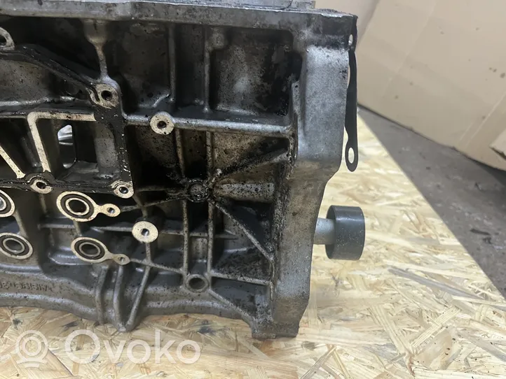 Volkswagen Jetta VII Bloc moteur 04E103023DJ