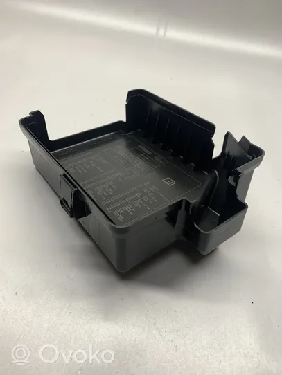 Chevrolet Camaro Fuse box cover 7171452530