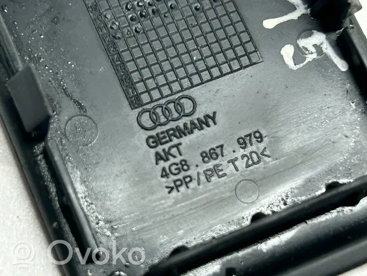Audi A7 S7 4G Keskikonsolin takasivuverhoilu 4G8867979