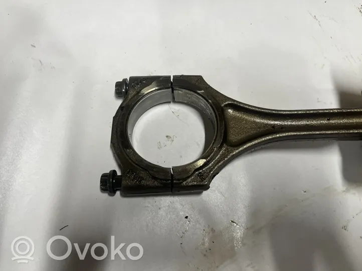 Audi A8 S8 D4 4H Piston 079B