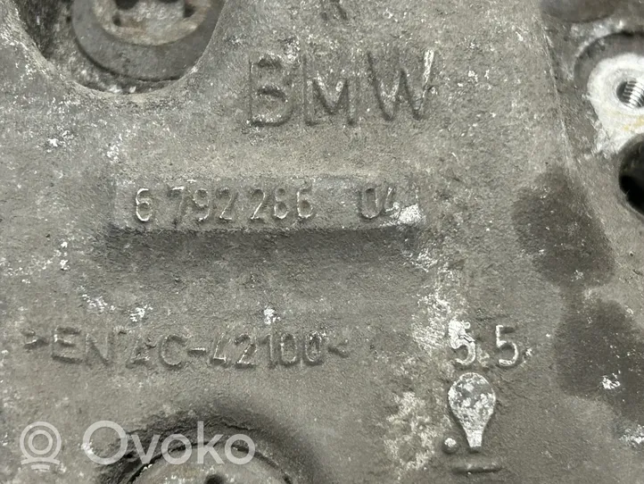 BMW 1 F20 F21 Piasta koła przedniego 6792286