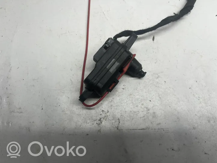 Audi A3 S3 8V Siłownik klapki wlewu paliwa 8V0862153A