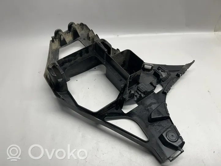 BMW 2 F45 Takapuskurin kannake 7300786