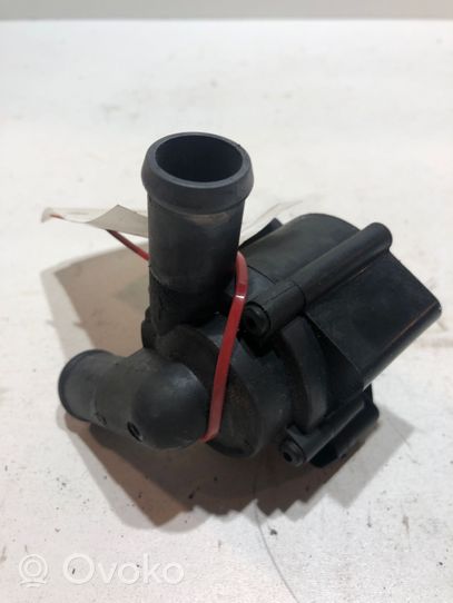 Audi A4 Allroad Pompe à eau de liquide de refroidissement 03L965561