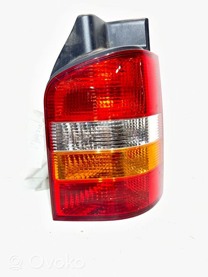 Volkswagen Transporter - Caravelle T5 Lampa tylna 7H0945096J