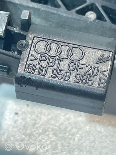 Audi Q7 4L Передний держатель / кронштейн для внешней ручки открытия 8H0959985B