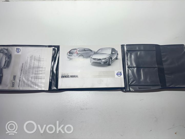 Volvo C30 Książka serwisowa 