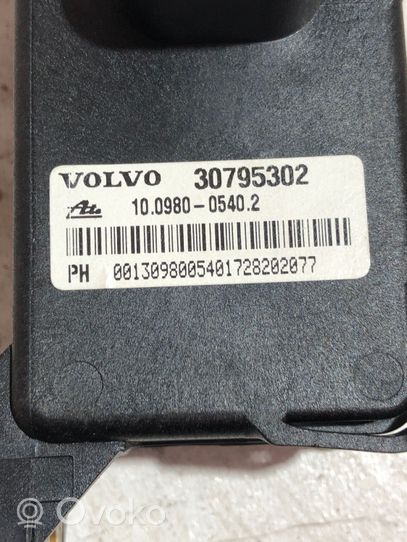 Volvo XC90 Czujnik przyspieszenia ESP 30795302