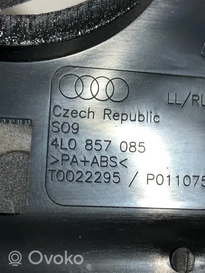 Audi Q7 4L Paneļa dekoratīvās apdares vairogs (sānu) 4L0857085