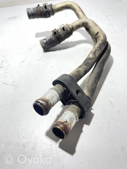 Audi Q7 4L Durite de refroidissement tube 