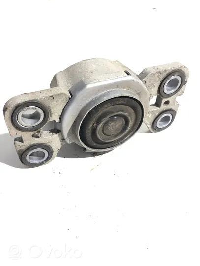 Volvo XC60 Supporto della scatola del cambio 31316875