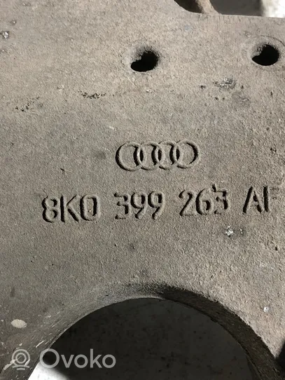 Audi Q5 SQ5 Supporto di montaggio scatola del cambio 8K0399263Af