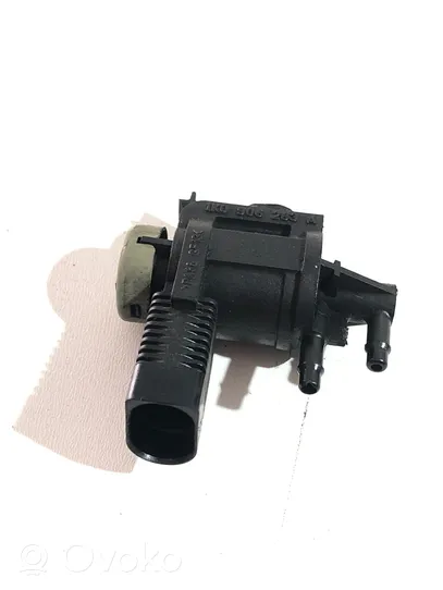 Audi Q7 4L Turbo solenoid valve 1K0906283A