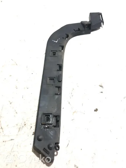 Volvo V50 Staffa di rinforzo montaggio del paraurti posteriore 30763017