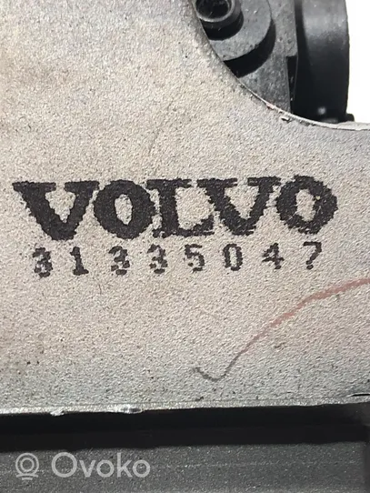 Volvo V50 Aizmugurējā pārsega slēdzene 31335047