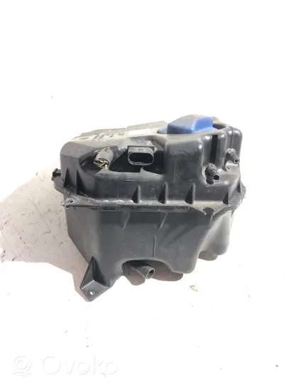 Audi Q7 4L Vase d'expansion / réservoir de liquide de refroidissement 7L0121407E