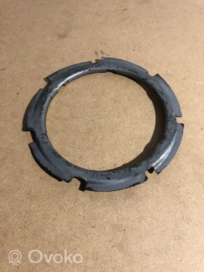 Audi Q7 4L Bague de verrouillage pour réservoir de carburant 