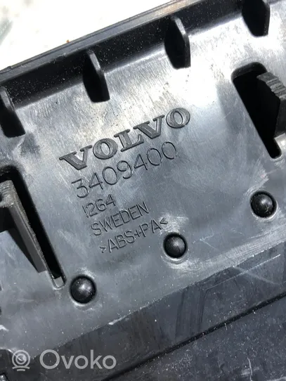 Volvo XC90 Kojelaudan keskiosan tuuletussuuttimen ritilä 3409400