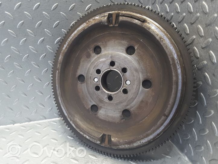 Volkswagen PASSAT B5 Dual mass flywheel 028105