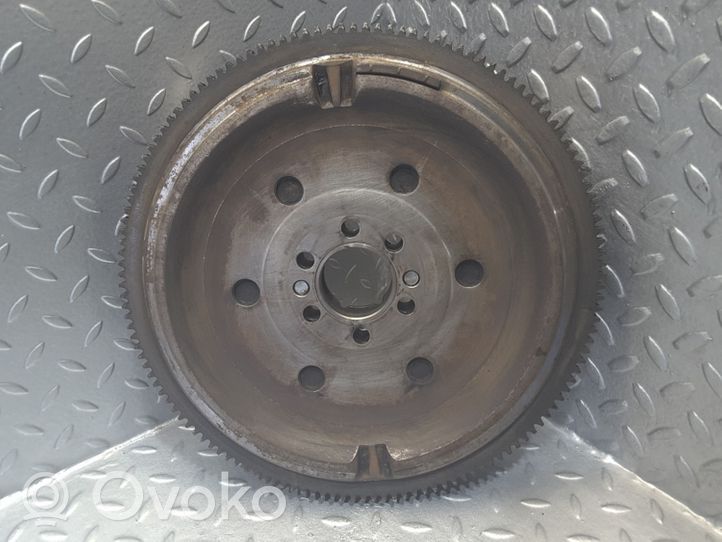 Volkswagen PASSAT B5 Dual mass flywheel 028105