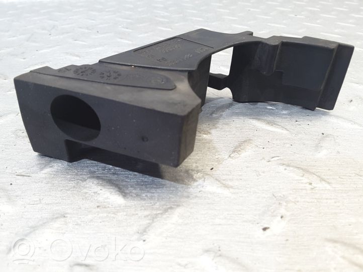 BMW 5 F10 F11 Embrayage / support démarreur 8511922