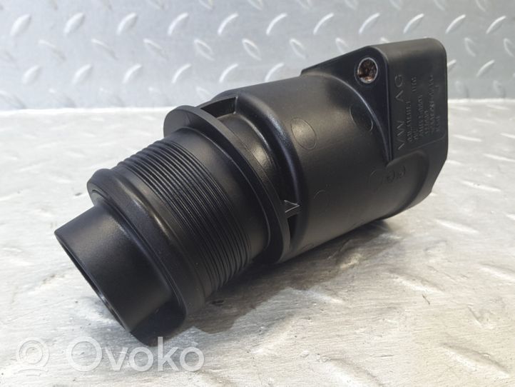 Volkswagen Jetta VI Intake resonator 03L131111J