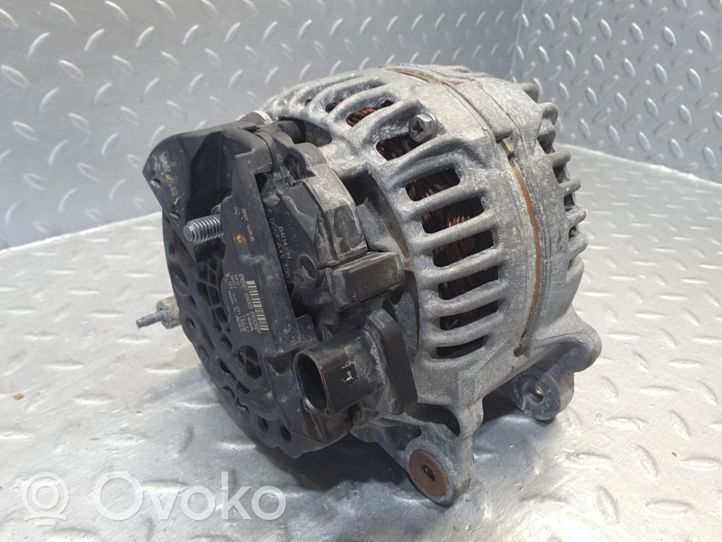 Volkswagen Jetta VI Generatore/alternatore 06F903023F