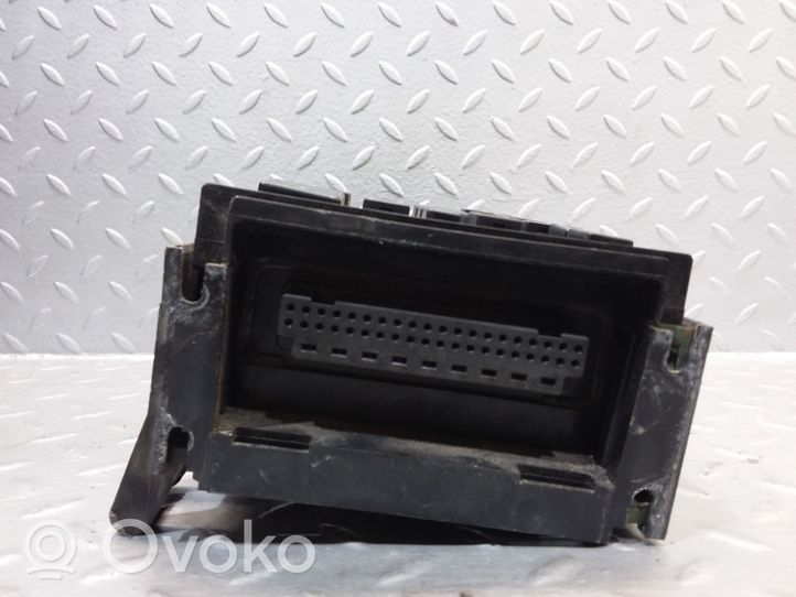 Dodge Grand Caravan Module de fusibles 04748555AC