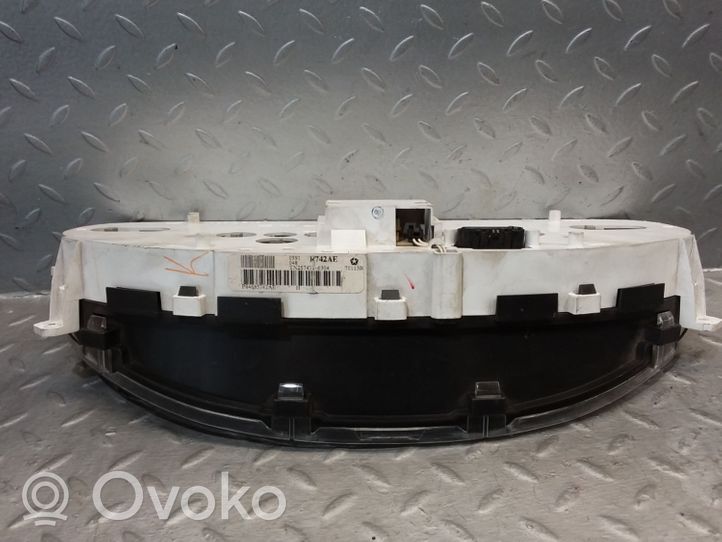 Dodge Grand Caravan Compteur de vitesse tableau de bord R742AE