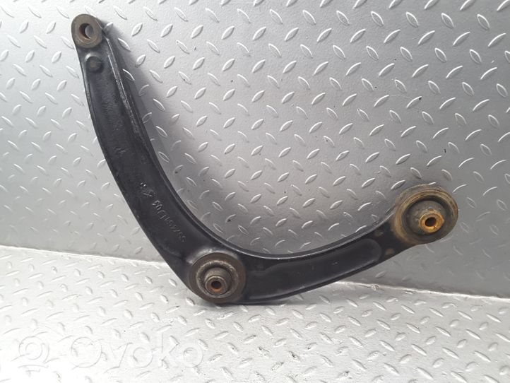 Citroen C4 I Fourchette, bras de suspension inférieur avant 557451