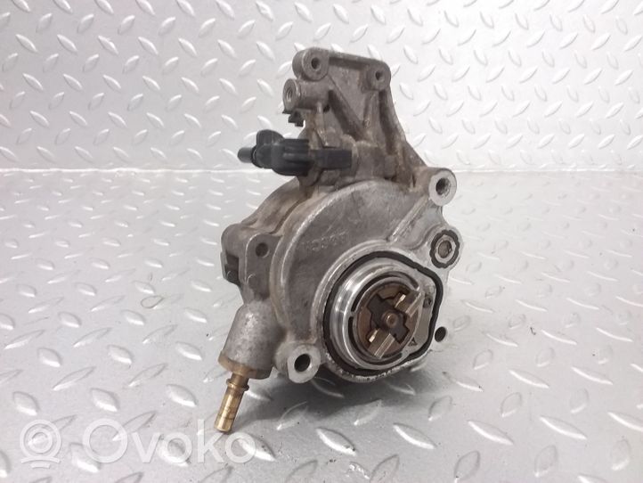 Mitsubishi Outlander Vacuum pump D1711B