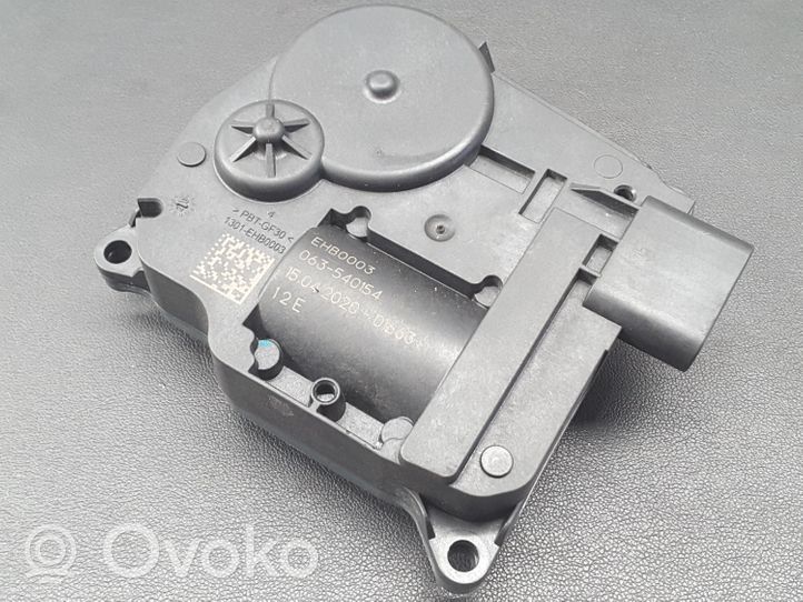 Hyundai i20 (BC3 BI3) Boîtier de thermostat 063540154