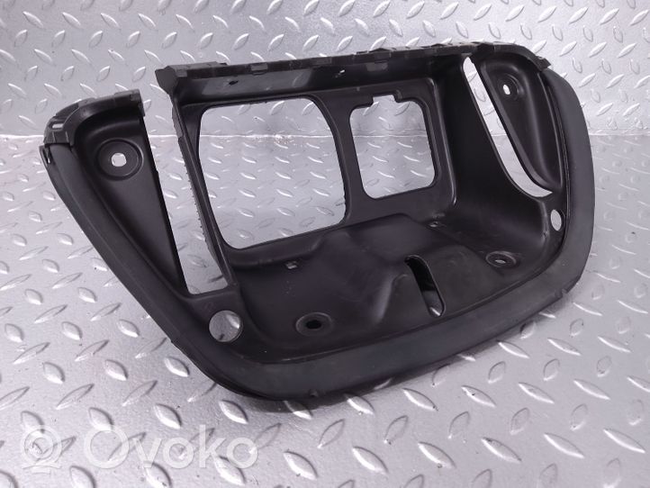 Nissan Leaf I (ZE0) Staffa del pannello di supporto del radiatore parte superiore 657303NA1A