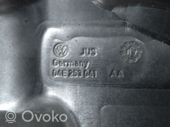 Volkswagen T-Roc Pakokaasulämmön lämpökilpi 04E253041AA