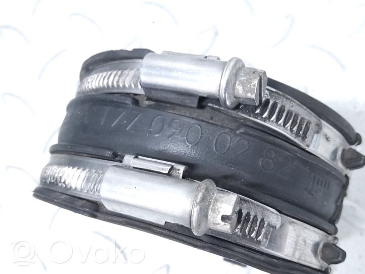 Mercedes-Benz C AMG W205 Tube d'admission d'air A1770900282