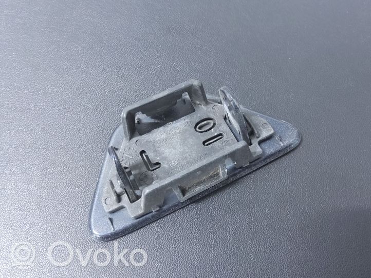 BMW 5 F10 F11 Zaślepka spryskiwacza lampy przedniej 51117200719