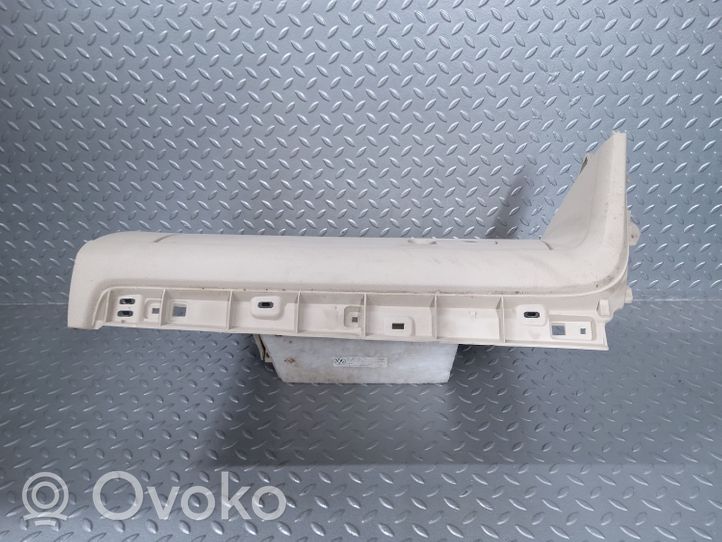 Volkswagen PASSAT B7 USA Daiktadėžės (bordačioko) komplektas 561857938