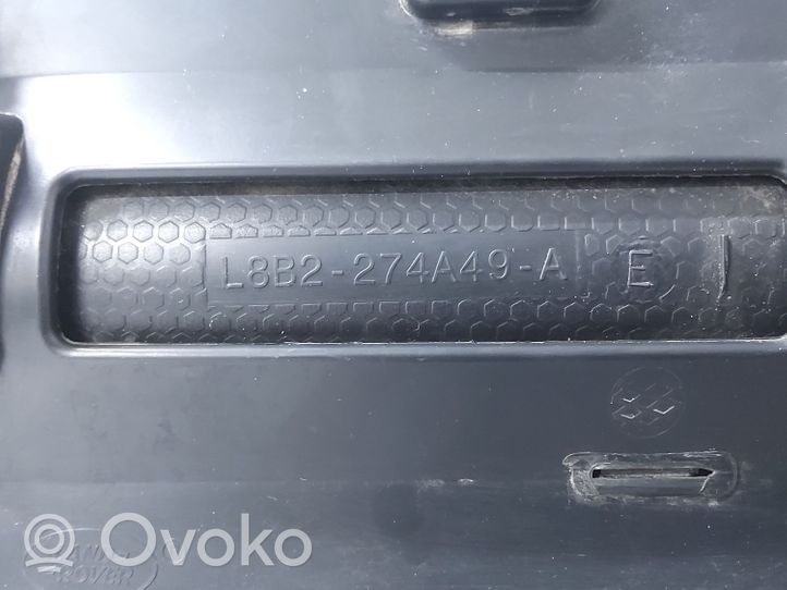 Land Rover Defender Takaoven lista (muoto) L8B2274A49AE