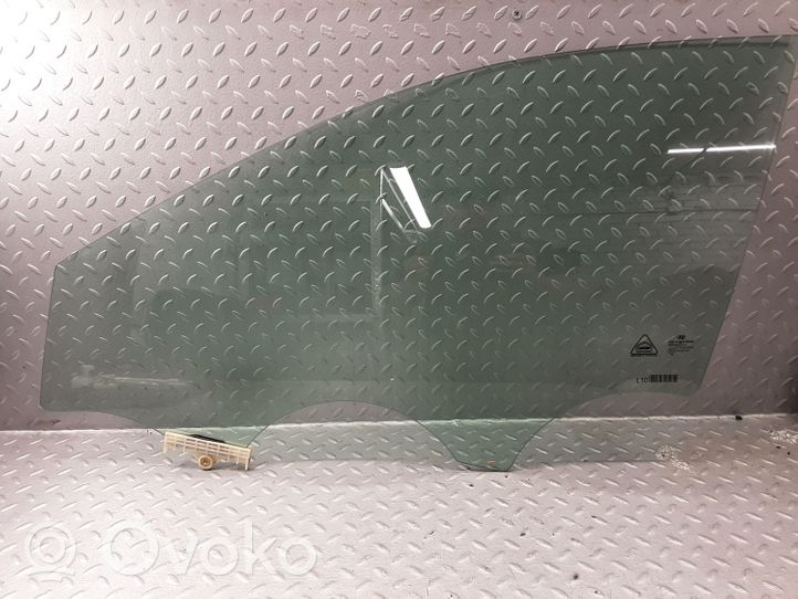 Hyundai i30 Front door window glass four-door 