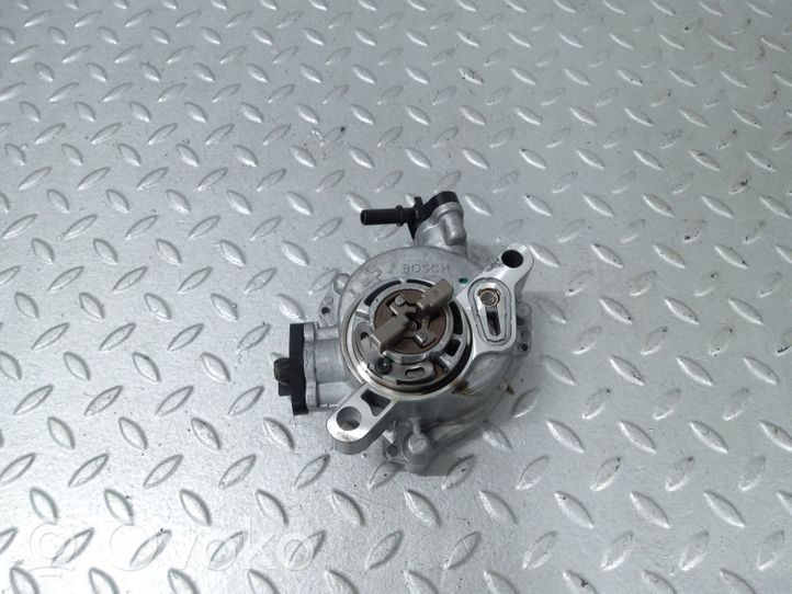 Citroen C4 III e-C4 Unterdruckpumpe Vakuumpumpe 9804021880