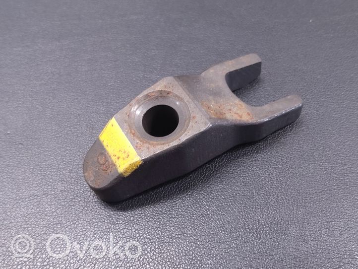 Hyundai i30 Morsetto iniettore carburante 338142A600