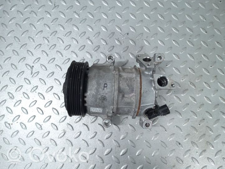 Toyota Yaris XP210 Compressore aria condizionata (A/C) (pompa) 88310K0030