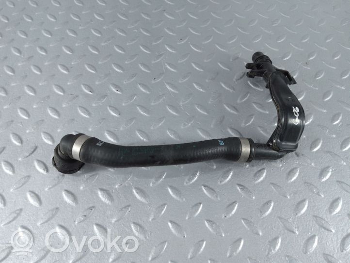 BMW X6 G06 Tuyau de liquide de refroidissement moteur 8472309