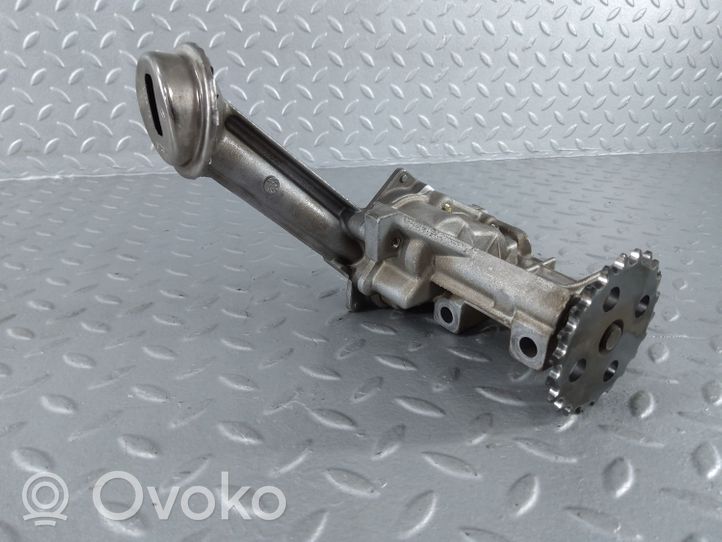 Nissan Juke I F15 Pompa dell’olio 8200307174