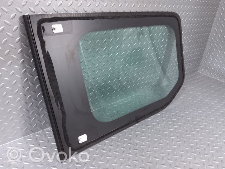 Toyota ProAce City Vetro/finestrino portellone scorrevole SU001B0054